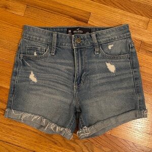 Hollister Women's high rise midi shorts